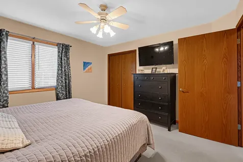 18311 65TH Avenue Tinley Park IL 60477