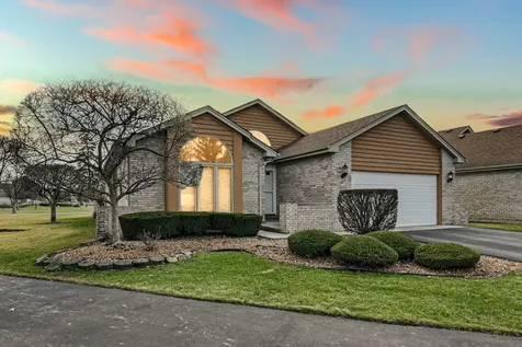 18311 65TH Avenue Tinley Park IL 60477
