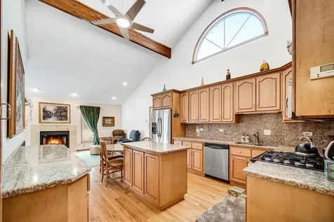 18311 65TH Avenue Tinley Park IL 60477