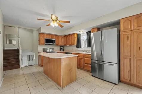 2229 Jeffery Drive St. Joseph IL 61873