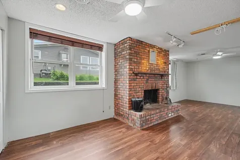 2229 Jeffery Drive St. Joseph IL 61873