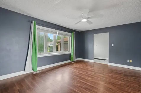 2229 Jeffery Drive St. Joseph IL 61873