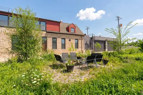 2331 North Elston Court Chicago IL 60614