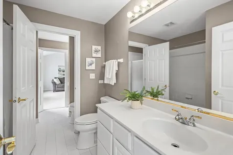 309 Morgan Lane Fox River Grove IL 60021