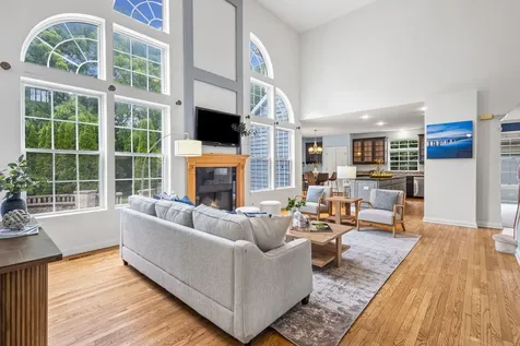 309 Morgan Lane Fox River Grove IL 60021