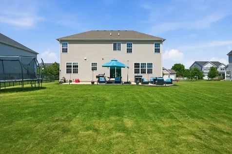 653 Otter Way Oswego IL 60543
