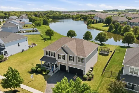 653 Otter Way Oswego IL 60543