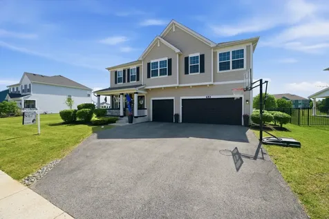 653 Otter Way Oswego IL 60543