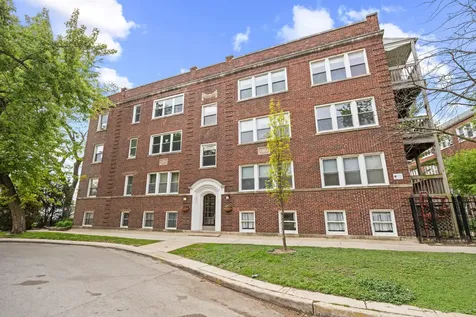 1221 West Jarvis Avenue Chicago IL 60626