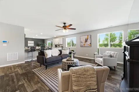 1731 Dempsey Circle Pingree Grove IL 60140