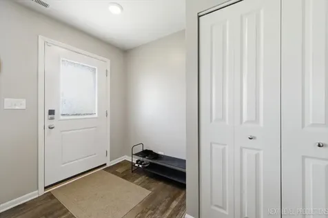 1731 Dempsey Circle Pingree Grove IL 60140