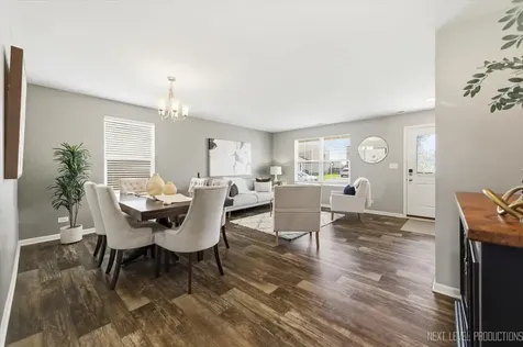 1731 Dempsey Circle Pingree Grove IL 60140