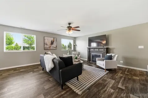 1731 Dempsey Circle Pingree Grove IL 60140