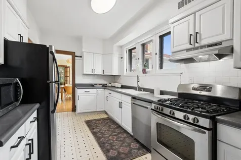 1114 Dobson Street Evanston IL 60202