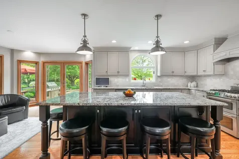 5N868 Prairie Valley Drive St. Charles IL 60175