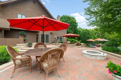 5N868 Prairie Valley Drive St. Charles IL 60175