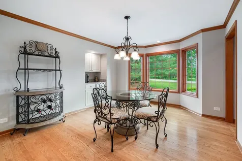 5N868 Prairie Valley Drive St. Charles IL 60175