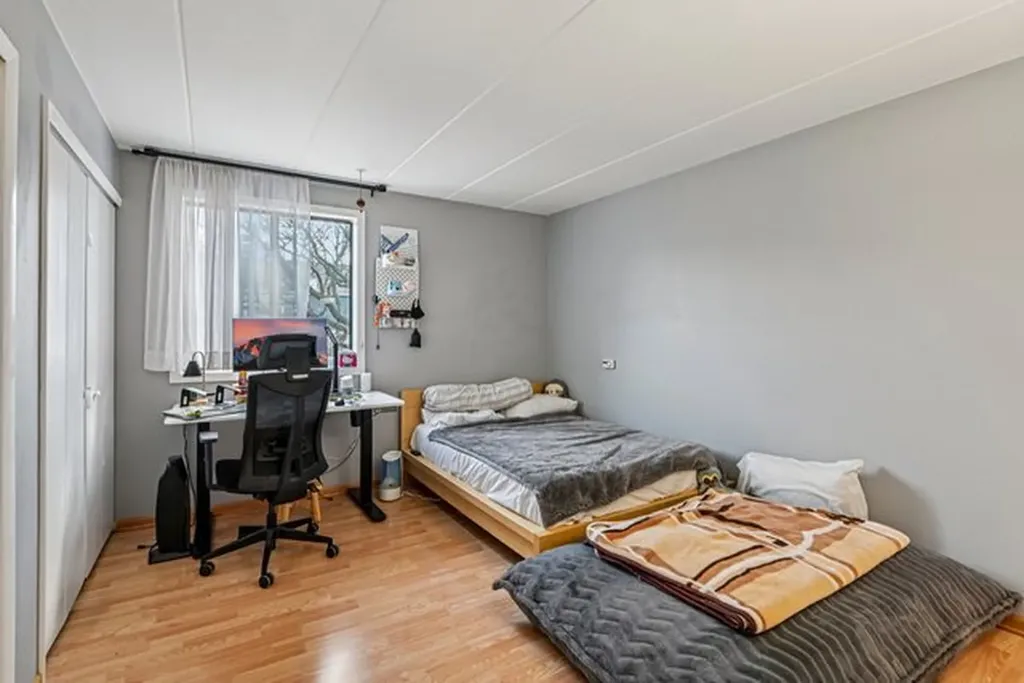 200 East Fountainview Lane Lombard IL 60148