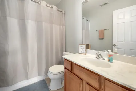 1832 Stirling Lane Montgomery IL 60538