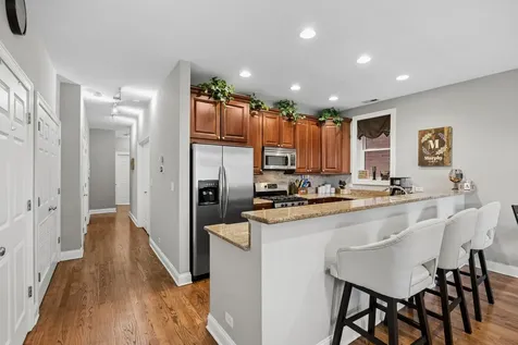 1122 West Hubbard Street Chicago IL 60642