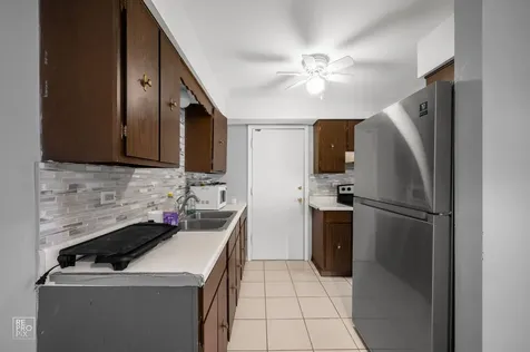 7109 Laverne Lane Tinley Park IL 60477