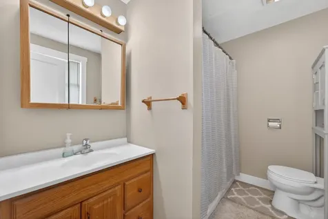 21137 Fenstermaker Road Sycamore IL 60178
