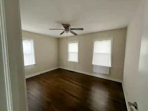 17943 Ridgewood Avenue Lansing IL 60438