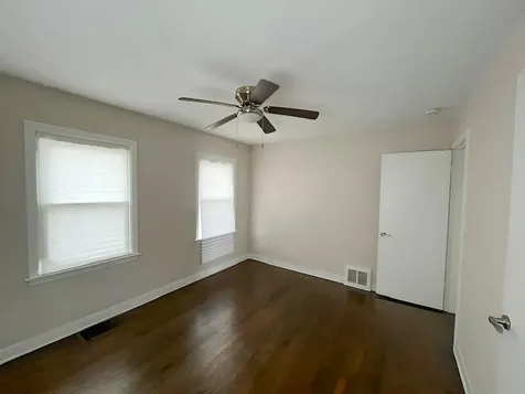 17943 Ridgewood Avenue Lansing IL 60438