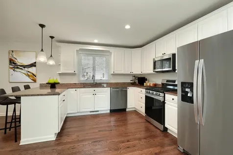 1913 Milton Avenue Northbrook IL 60062