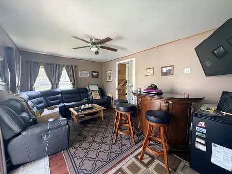 2-203 Woodhaven Lakes Sublette IL 61367