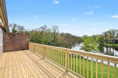 53 Village Woods Drive Crete IL 60417