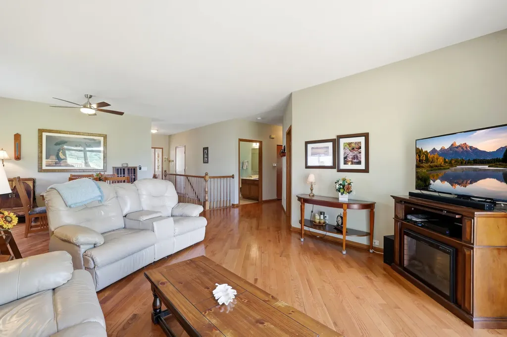21312 West Douglas Lane Plainfield IL 60544