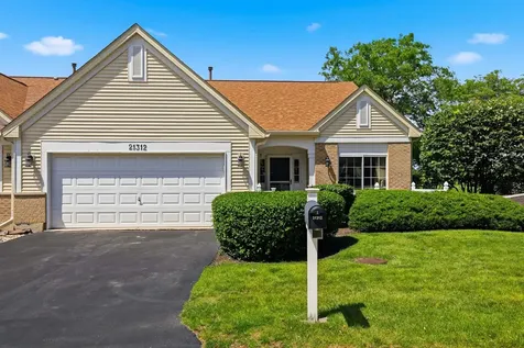 21312 West Douglas Lane Plainfield IL 60544