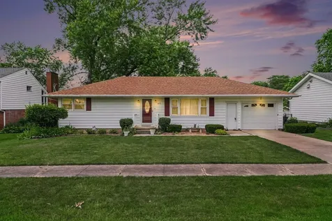 603 Orchard Lane Beecher IL 60401