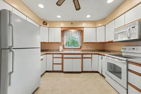 603 Orchard Lane Beecher IL 60401