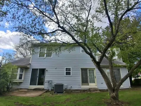 79 Brookstone Drive Streamwood IL 60107