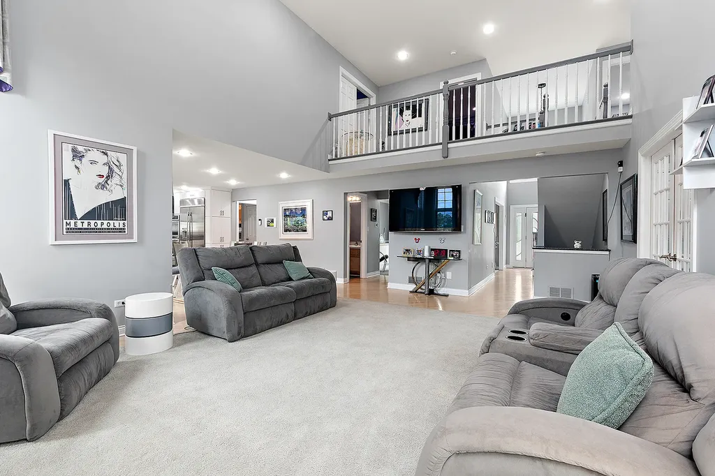 17359 Elk Drive Orland Park IL 60467
