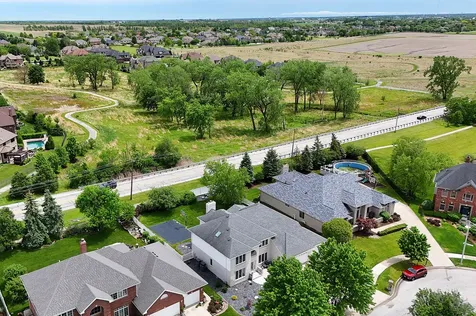 17359 Elk Drive Orland Park IL 60467
