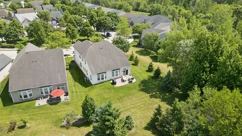 3898 Valhalla Drive Elgin IL 60124