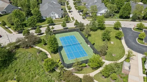 3898 Valhalla Drive Elgin IL 60124
