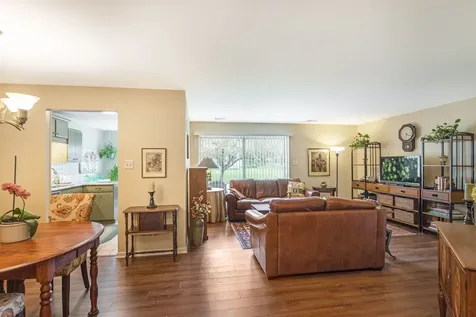 1246 East Evergreen Drive Palatine IL 60074
