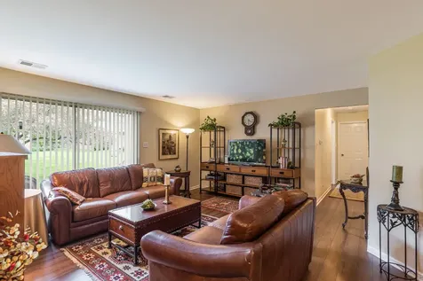 1246 East Evergreen Drive Palatine IL 60074