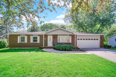 104 Poplar Road Yorkville IL 60560