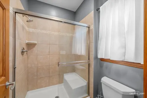 692 Independence Avenue Elburn IL 60119