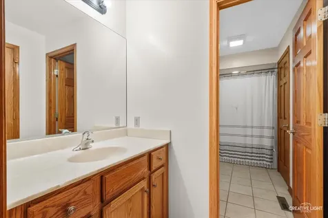692 Independence Avenue Elburn IL 60119
