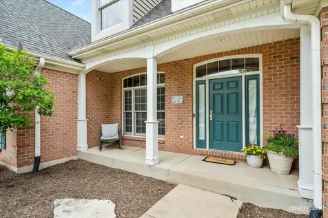 692 Independence Avenue Elburn IL 60119