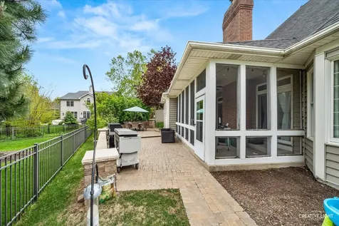 692 Independence Avenue Elburn IL 60119