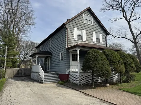 933 Harms Road Glenview IL 60025
