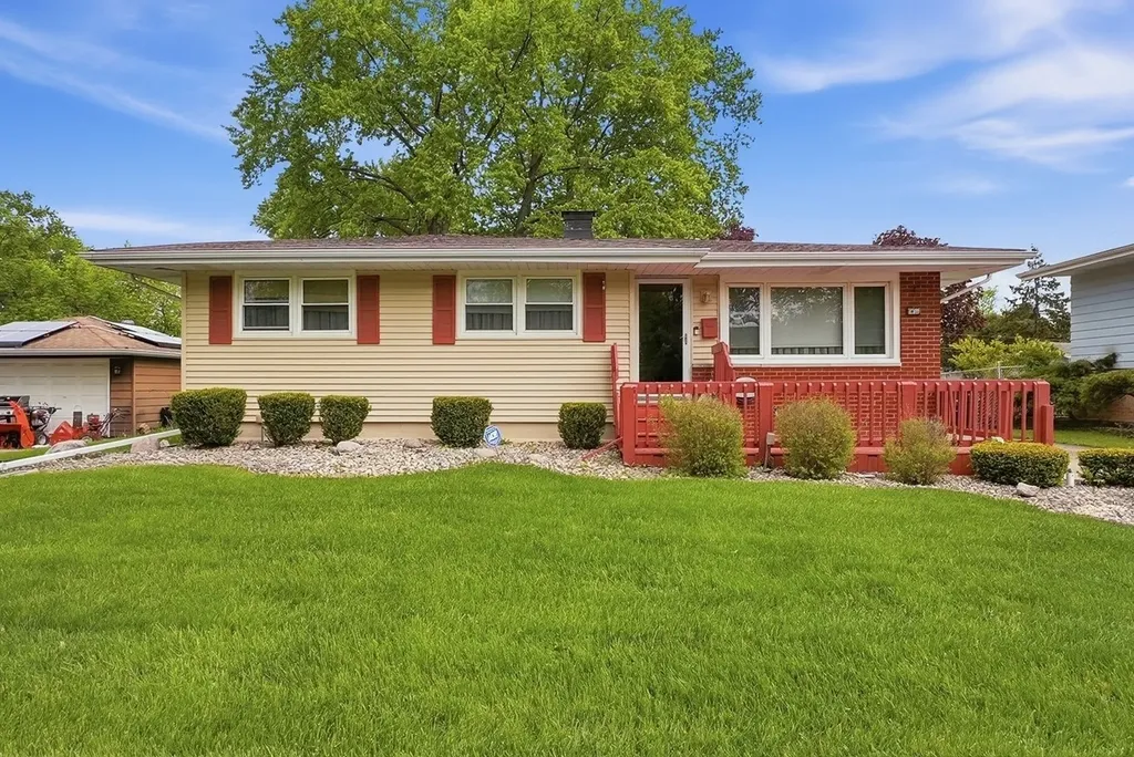 18833 Park Avenue Lansing IL 60438