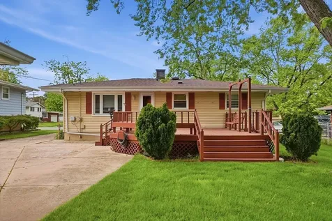 18833 Park Avenue Lansing IL 60438